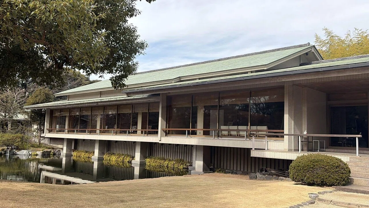 サナ活】迎賓館 赤坂離宮へ行ってきた【国宝めぐり】｜にょろ | 頑張ら