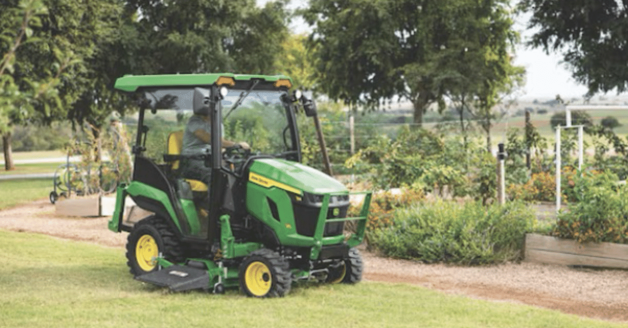 ジョンディア、2027年モデルの小型ユーティリティトラクター「1