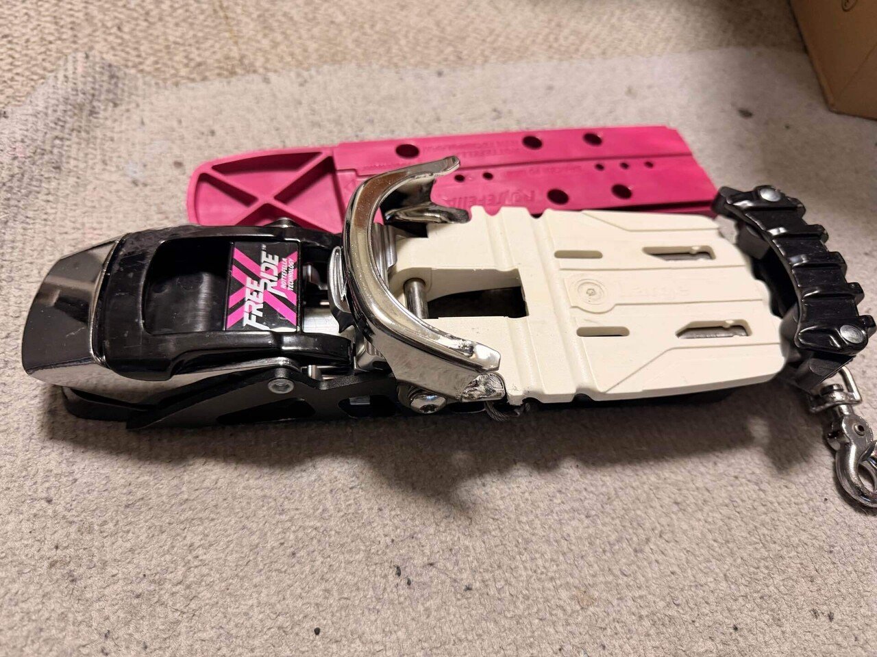 テレマークスキーの道具など(NTNについてだけ)｜鯖管