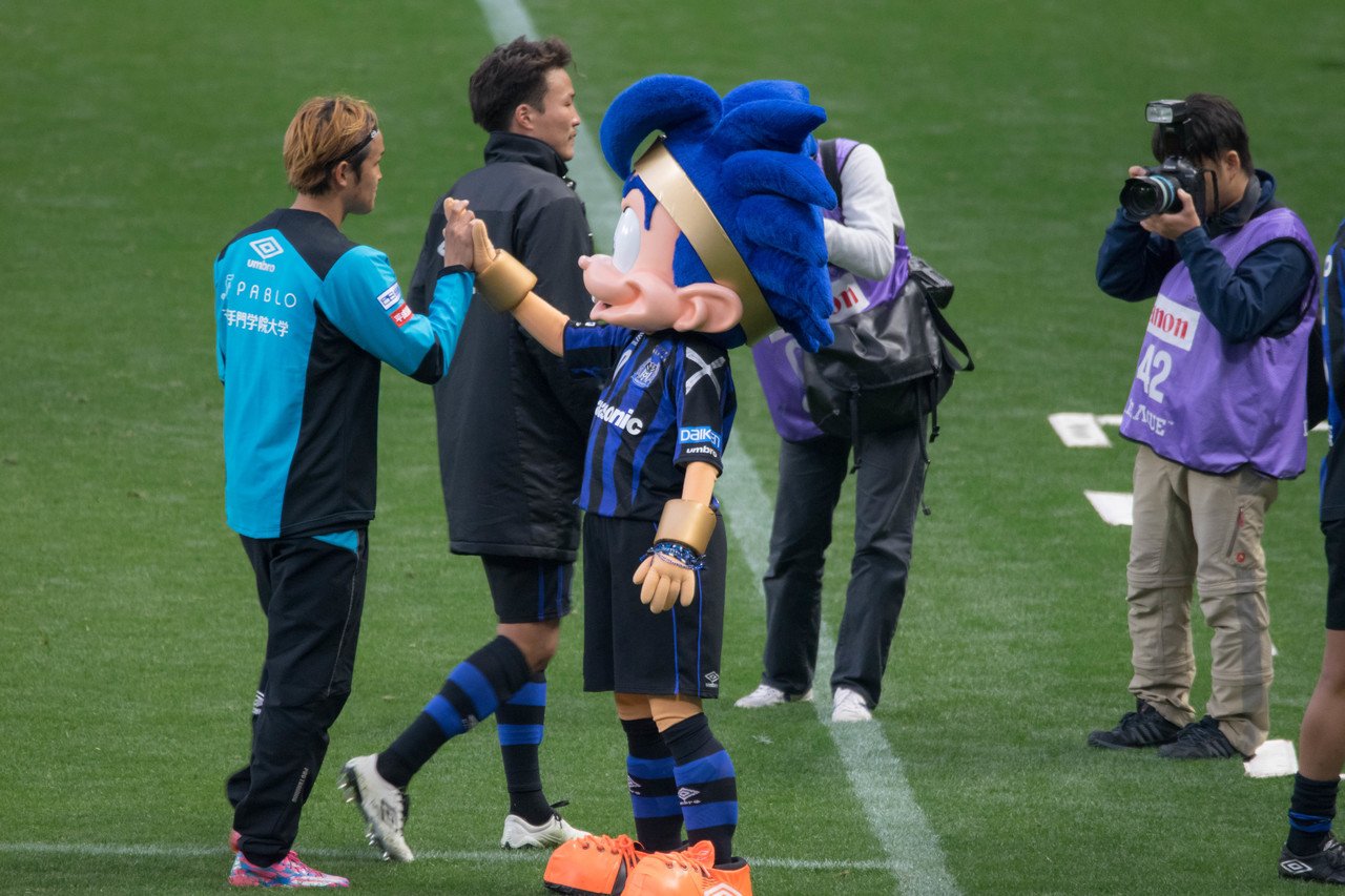 ガンバ大阪 吹田スタジアムこけら落としマッチ クリスタル 記念