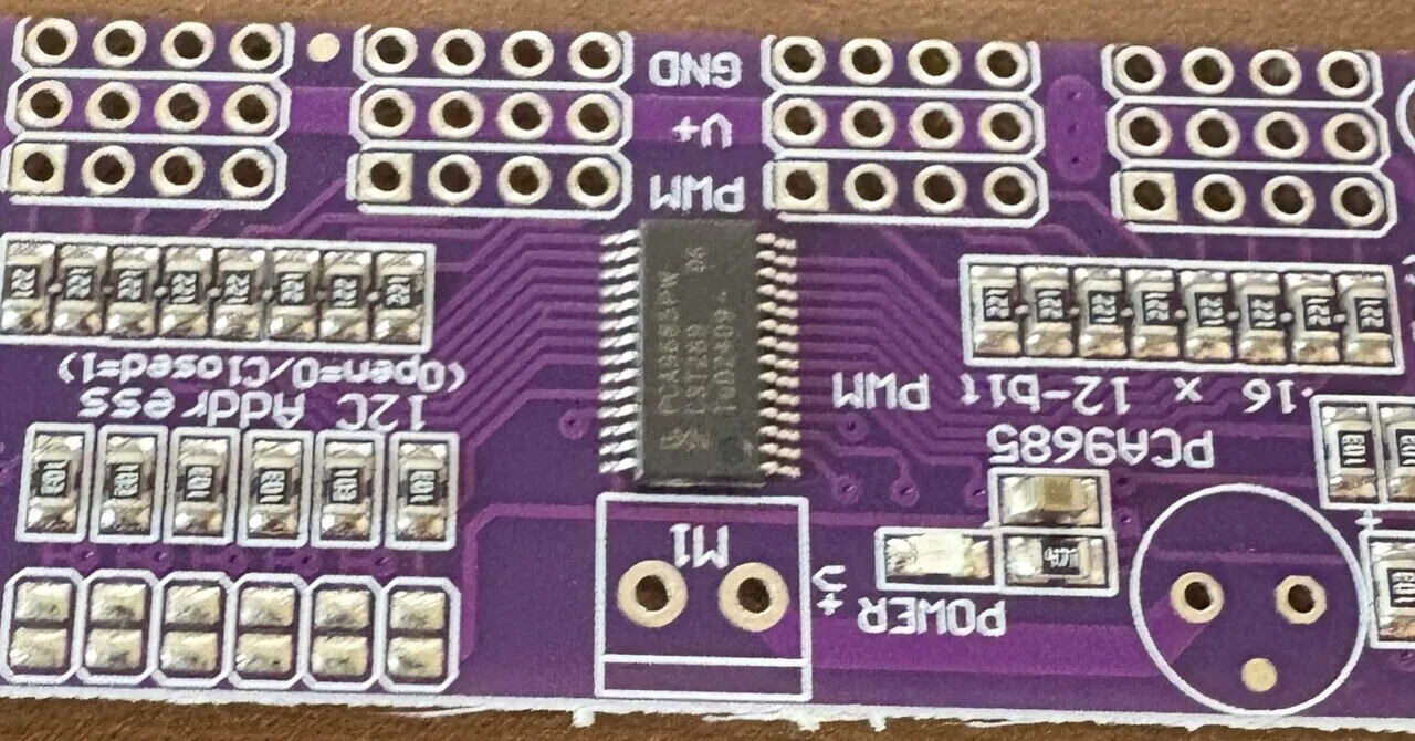 PCA9685でサーボが動かない・暴走する原因まとめ【配線・初期角度・PWM