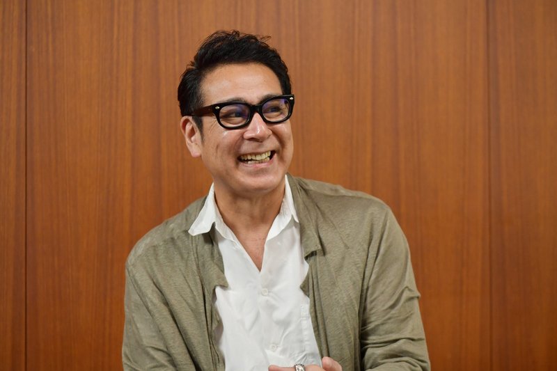 俳優 宇梶剛士 作家 川越宗一 知れば知るほどアイヌは凄い 文藝春秋digital 俳優 宇梶剛士 作家 川越宗一 知れば知るほどアイヌは凄い 文藝春秋digital