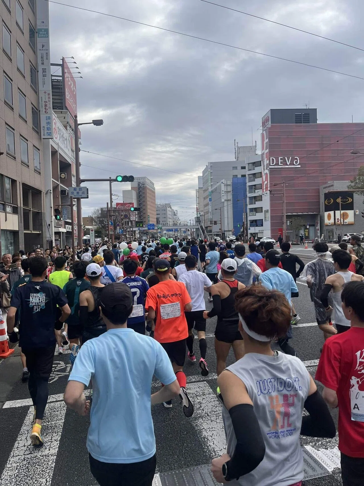 応援に足を動かされた42.195キロ【高知龍馬マラソン2026:02.15】｜（元