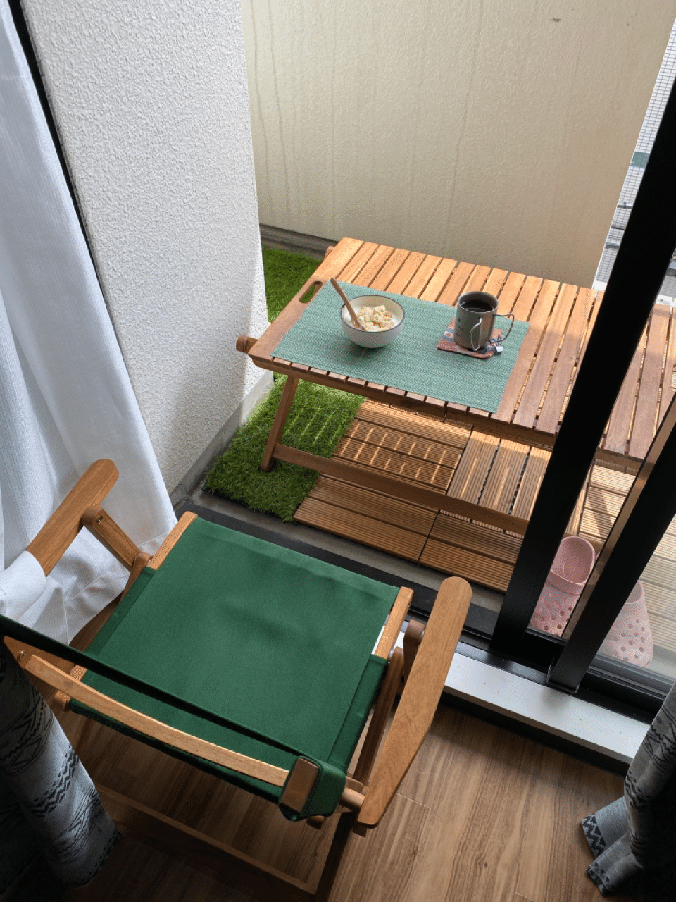 半外ベランピングで朝食しているの図 ハイランド高野 ベランパー Note