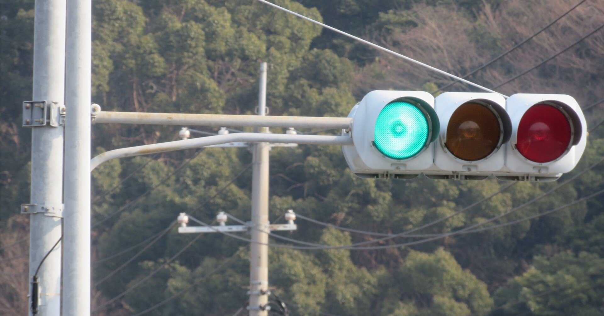 11176】桜本児童遊園前【山口県の信号機】｜るーと