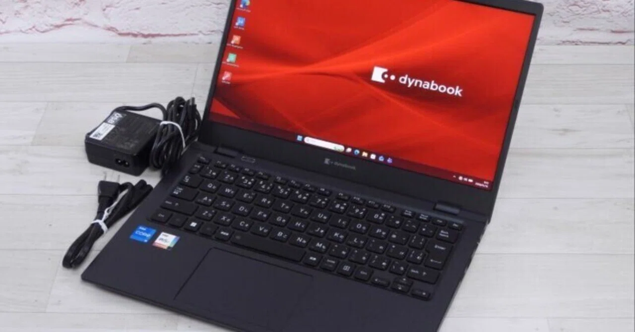 本日見つけた掘り出し物】【中古ノートパソコン】約978gの軽量B5 本日見つけた掘り出し物】【中古ノートパソコン】約978gの軽量B5