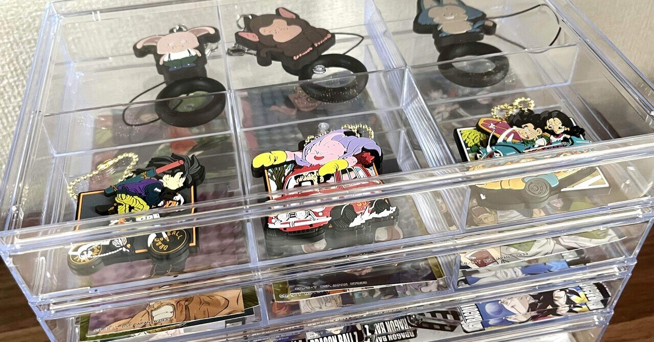 せいだろう 推し活が捗る❗️積み重ねられるフタ付きクリアケース【ダイソー購入品