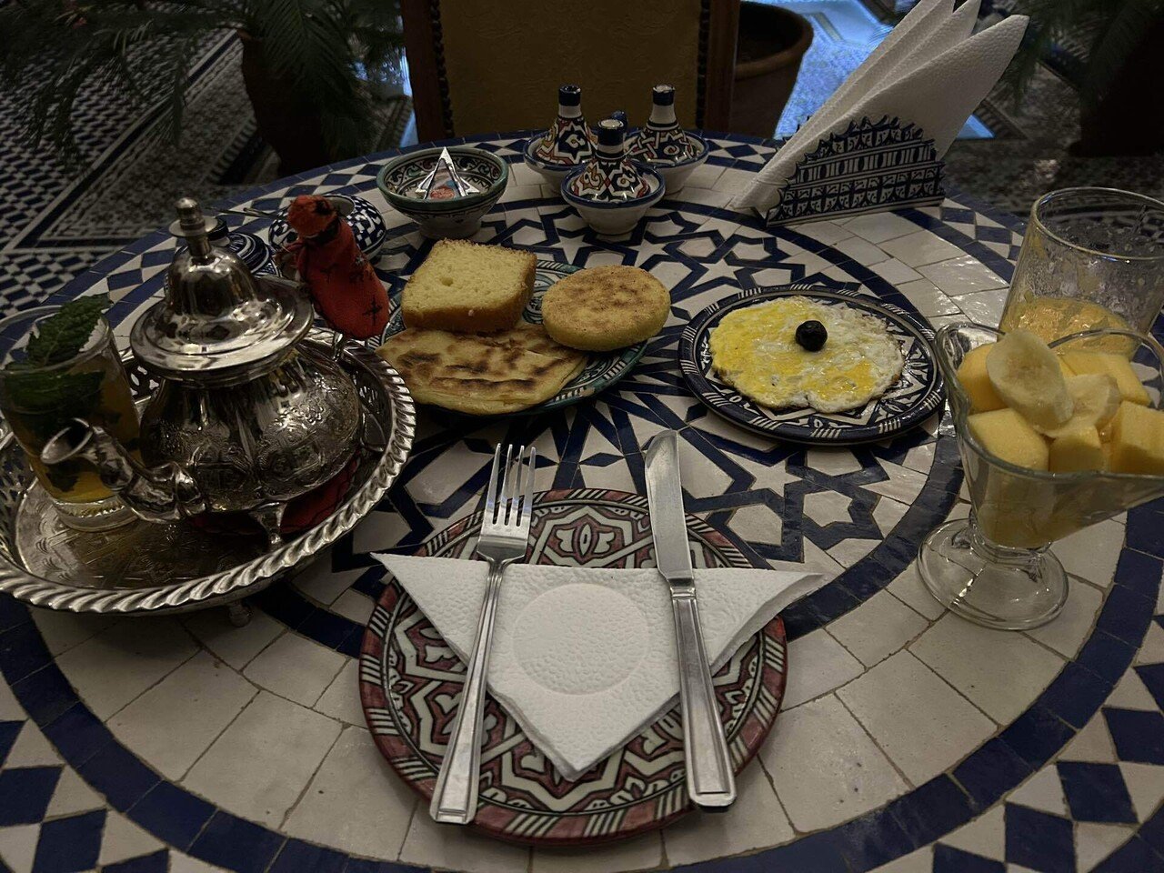 DAY④古の地から現代へタイムワープ！カサブランカ〜モロッコひとり