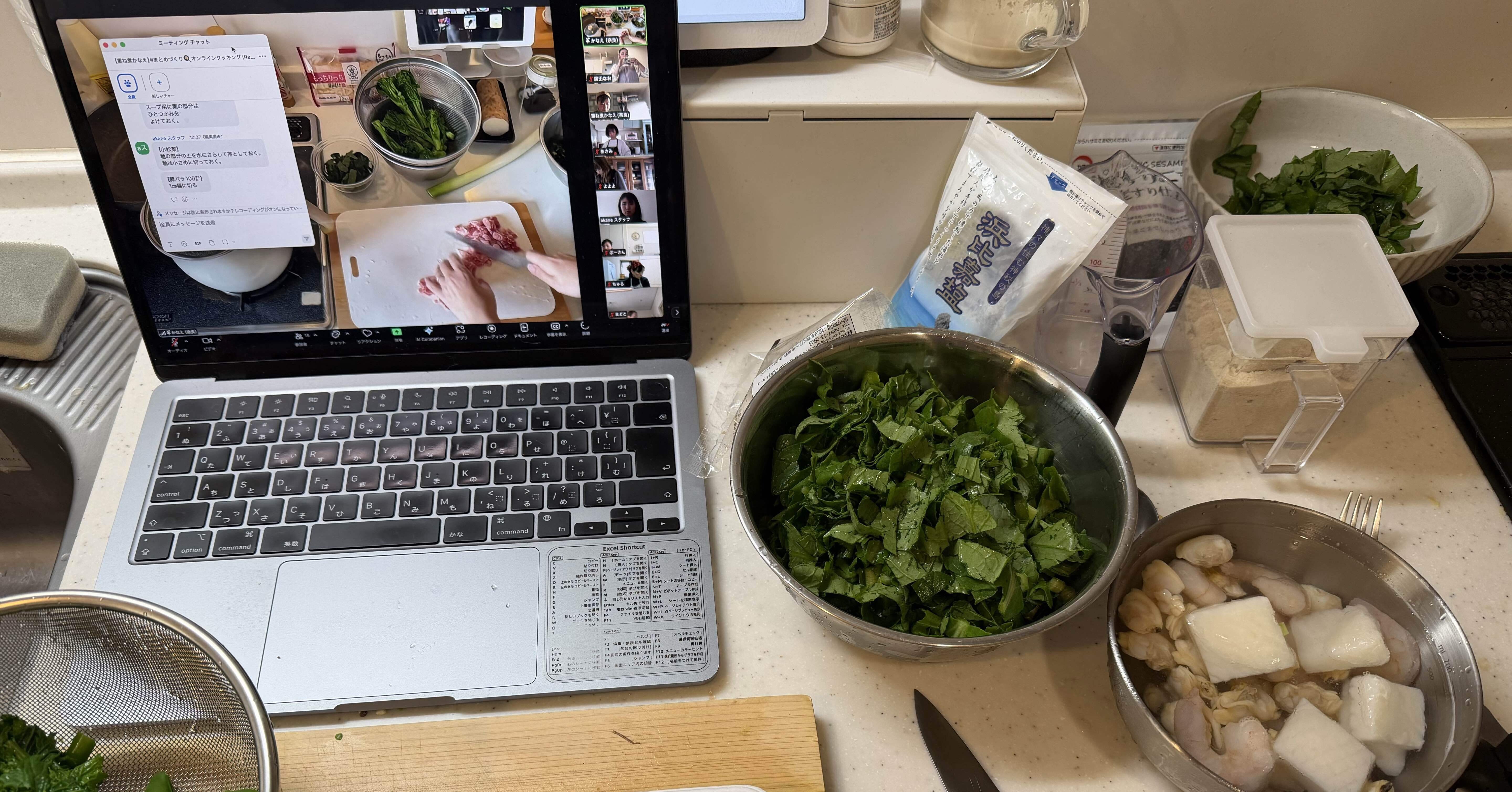 重ね煮かなえレッスン🔥今日もやりきった🤣🙌｜廣田なお／美筋ヨガ ©︎考案