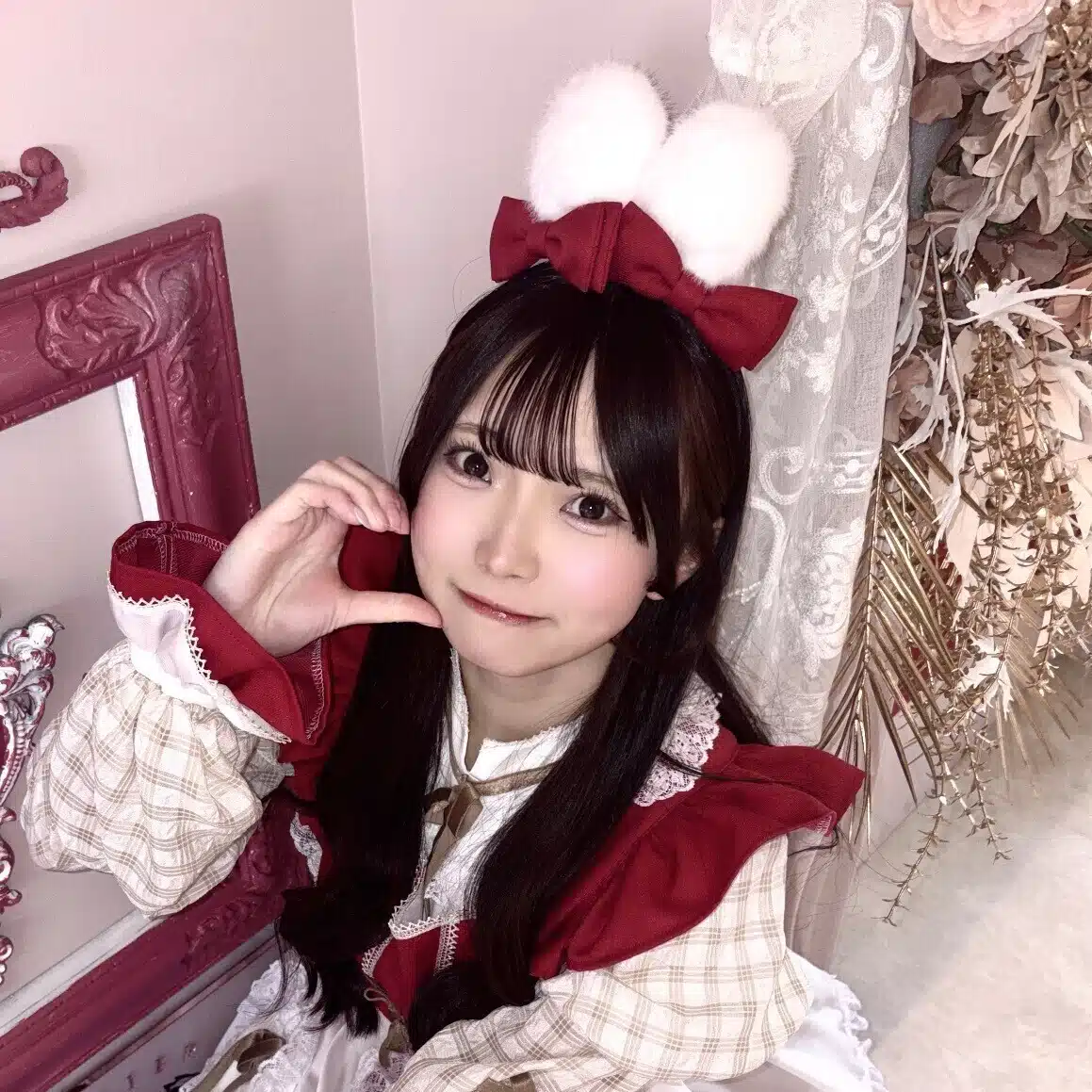 水瀬しおん