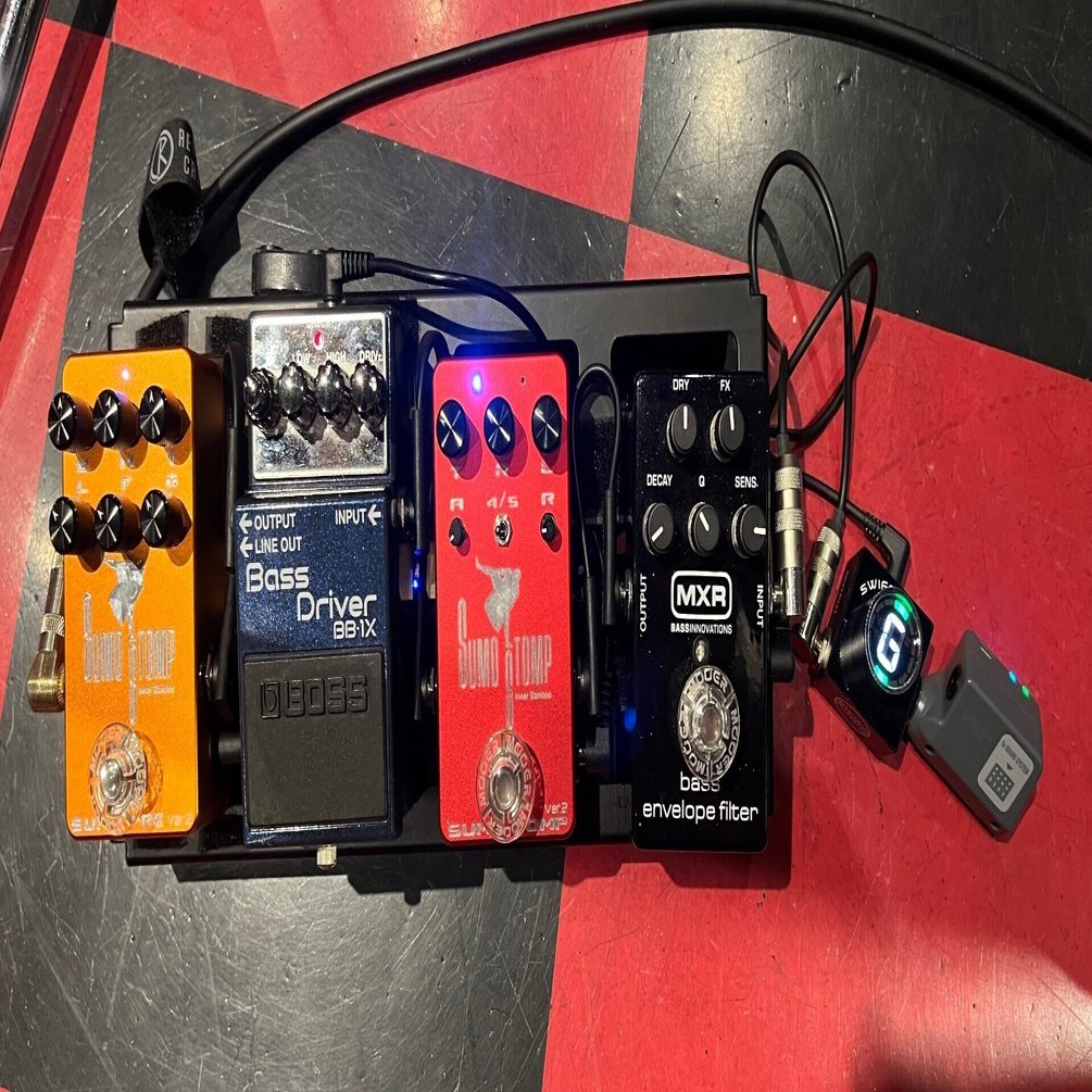 楽器】新エフェクターボード試用！これは気持ち良い！！｜ベーぼぼ