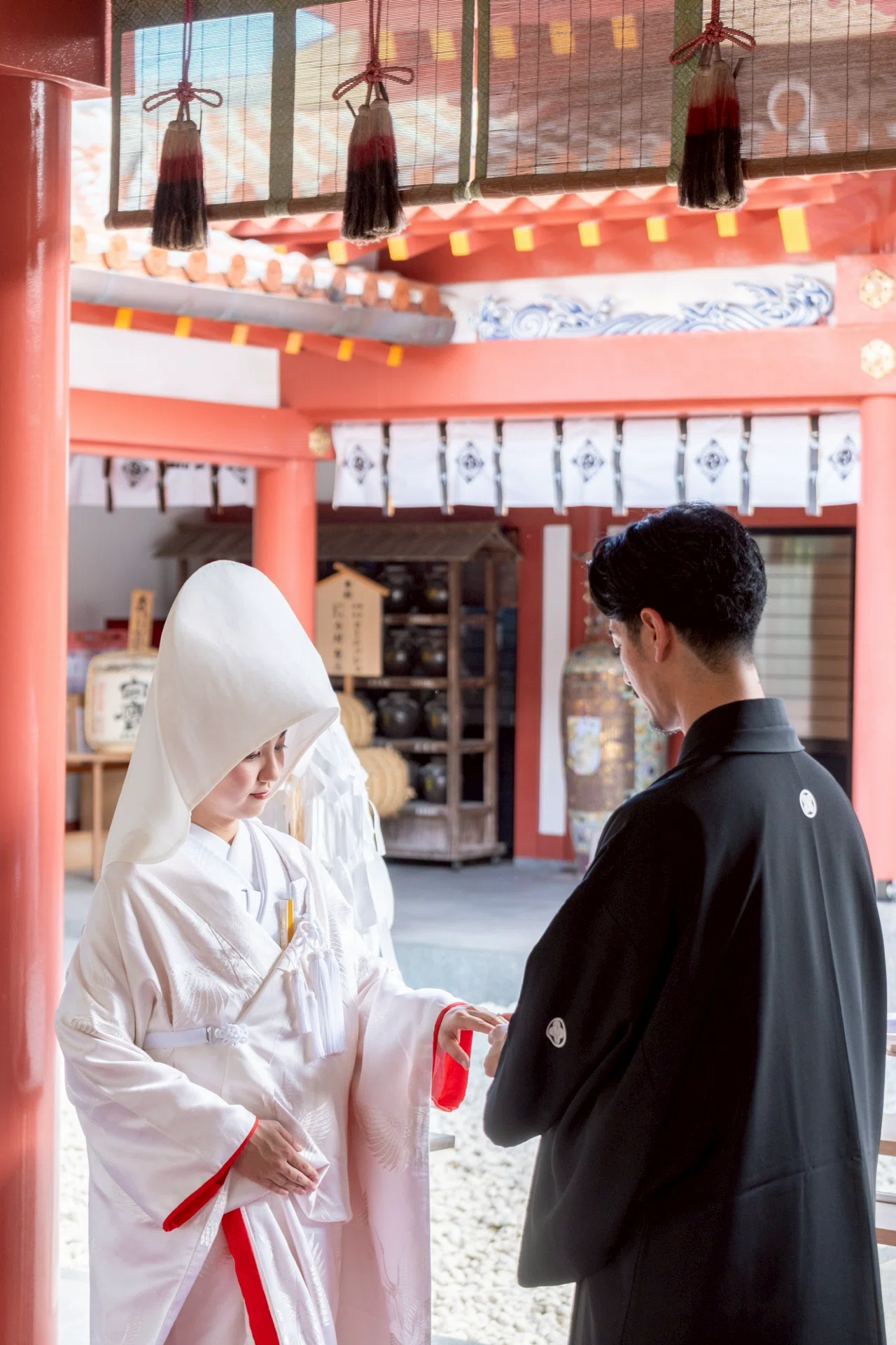 神社での結婚式、神前式の流れ｜菊池 ミオ・神社仏閣専門和婚