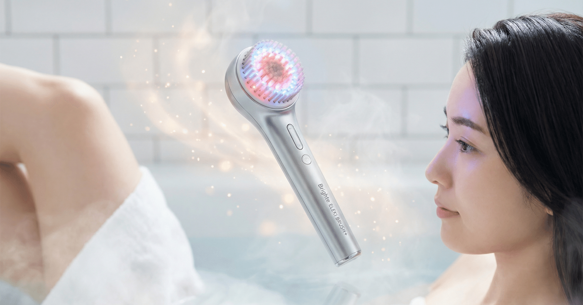 顔も頭皮も体もこれ一本！Brighte エレキブラシ+で叶える全方位リフト
