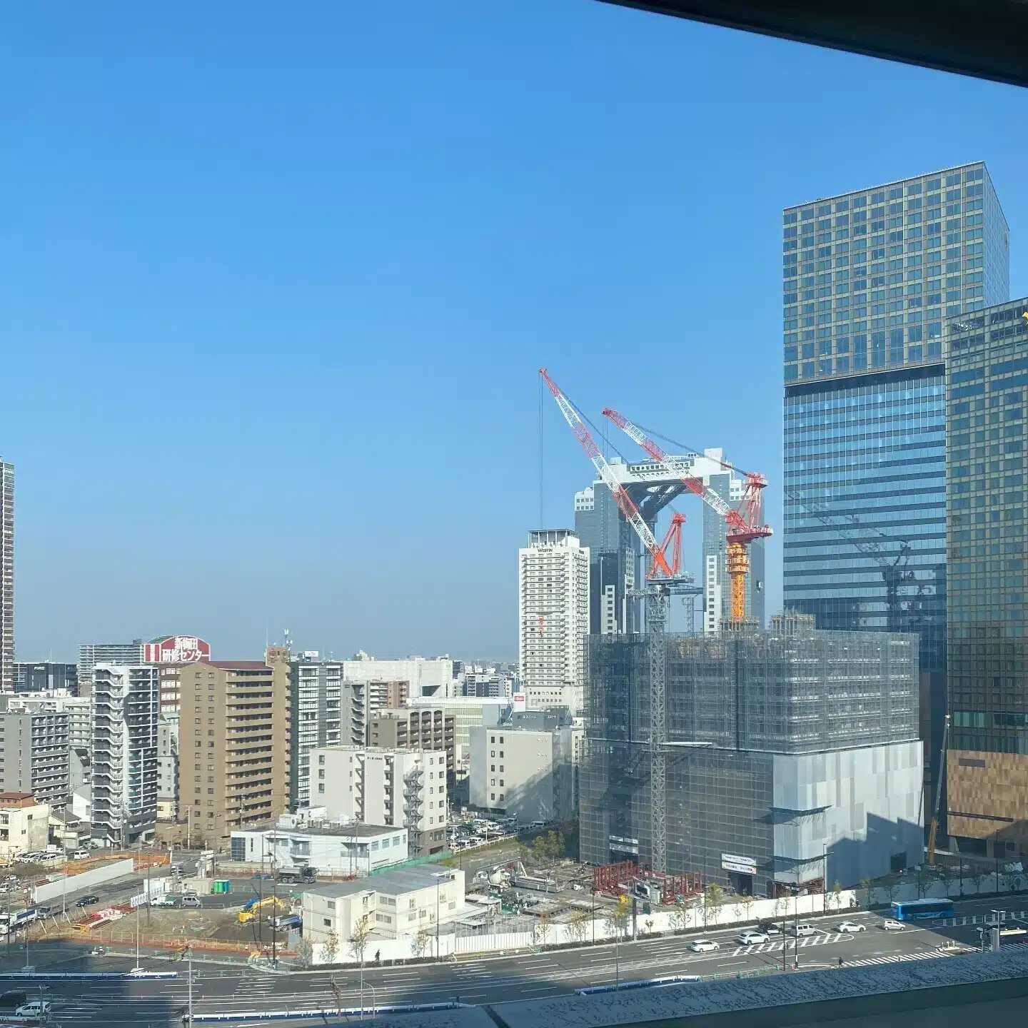 なる
