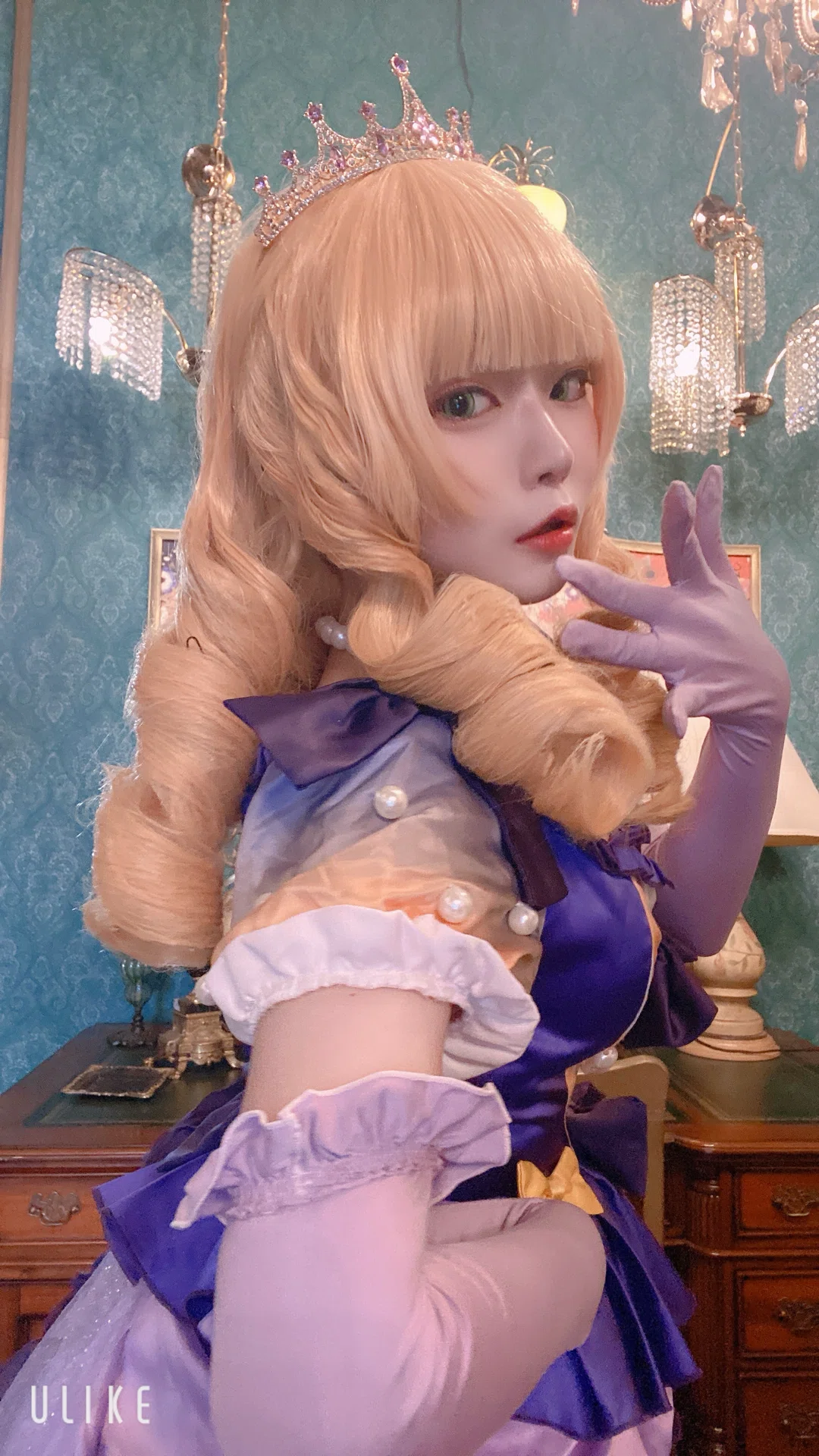 平安名すみれちゃんのノンフィクション衣装8枚！｜クエ