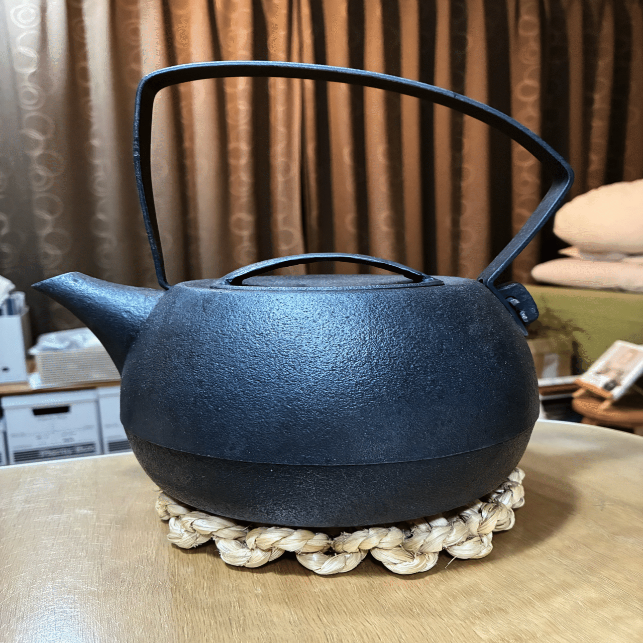 雑記 骨董屋で鉄瓶を買った話｜yos yos