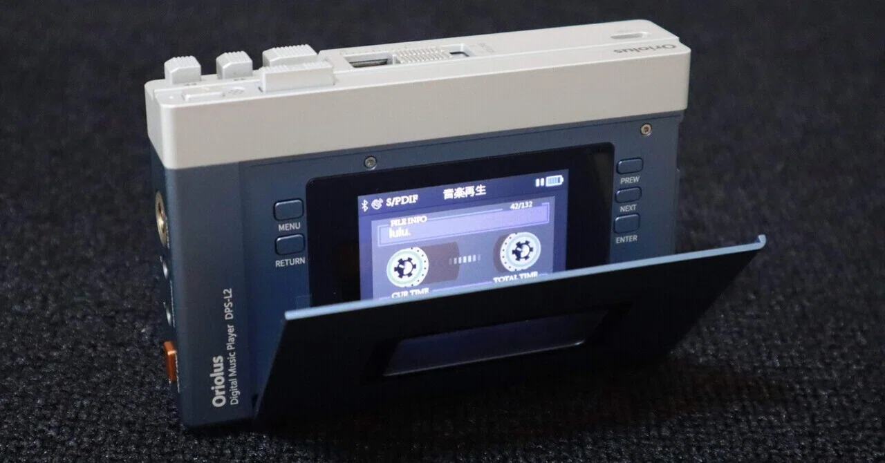 PR】物理ボタンはロマン。音の中に「香り」が残る。レトロな外観に宿る