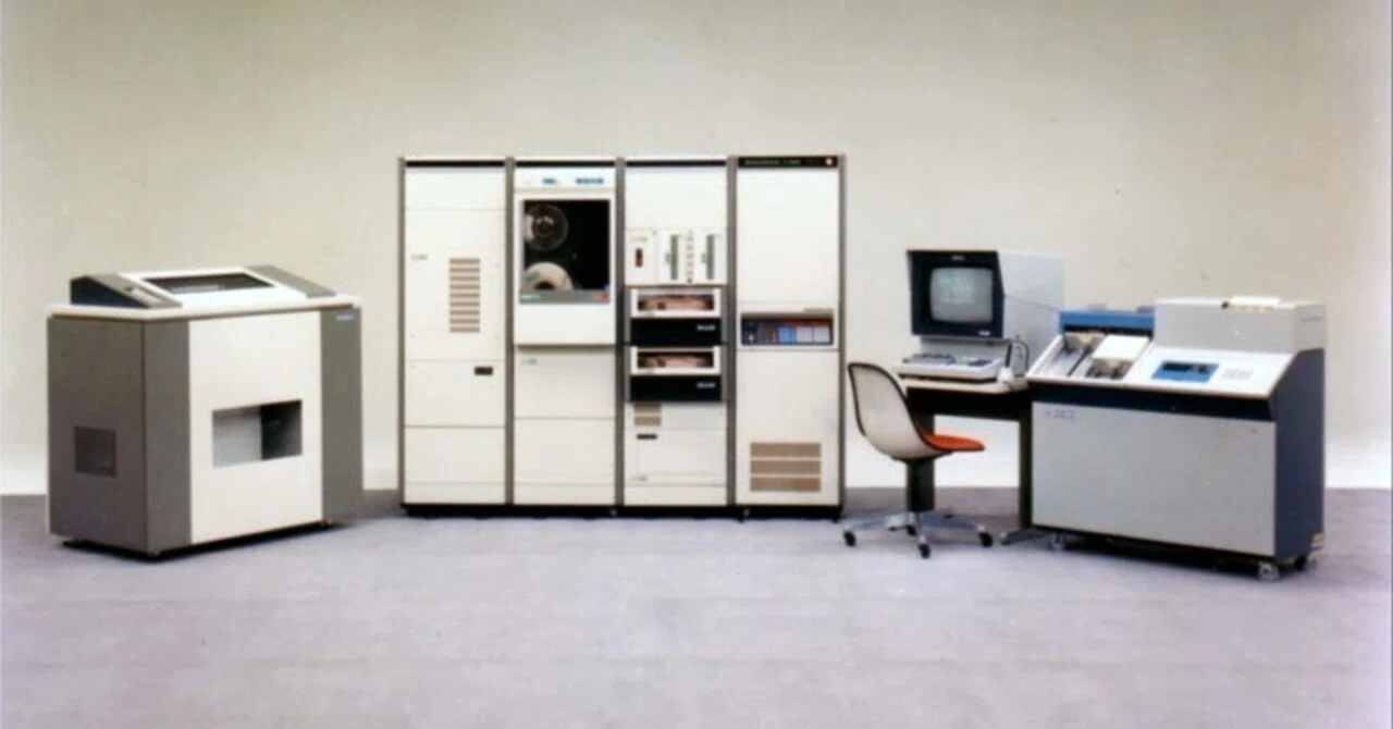1978 From Super Minicomputers to Microcomputers｜東川次郎丸