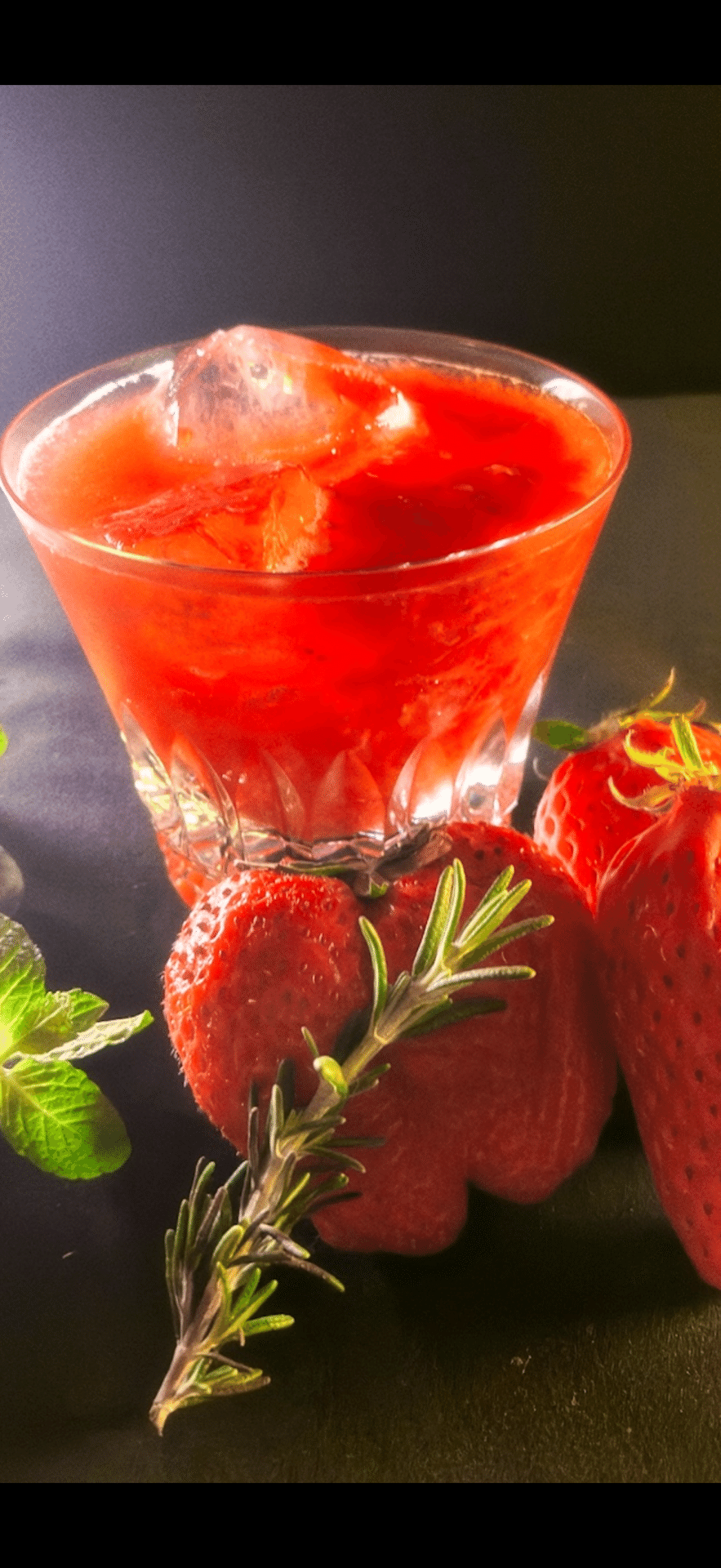 BAR 9の「フルーツカクテル」今、一番美味しい果物を、一番美味しいお