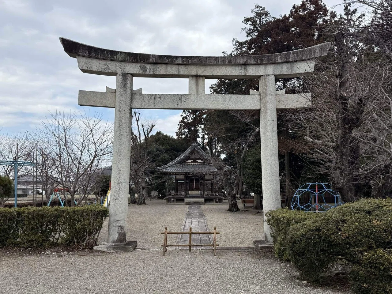 5592 巽神社 滋賀県東近江市糠塚町｜日本中全ての神社に参拝しようとする男