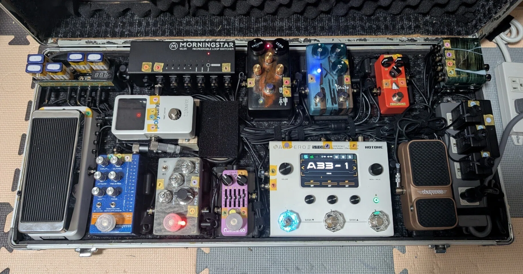 初めてのnote】エフェクターボードと、自作エフェクターと。|momiji 初めてのnote】エフェクターボードと、自作エフェクターと。|momiji