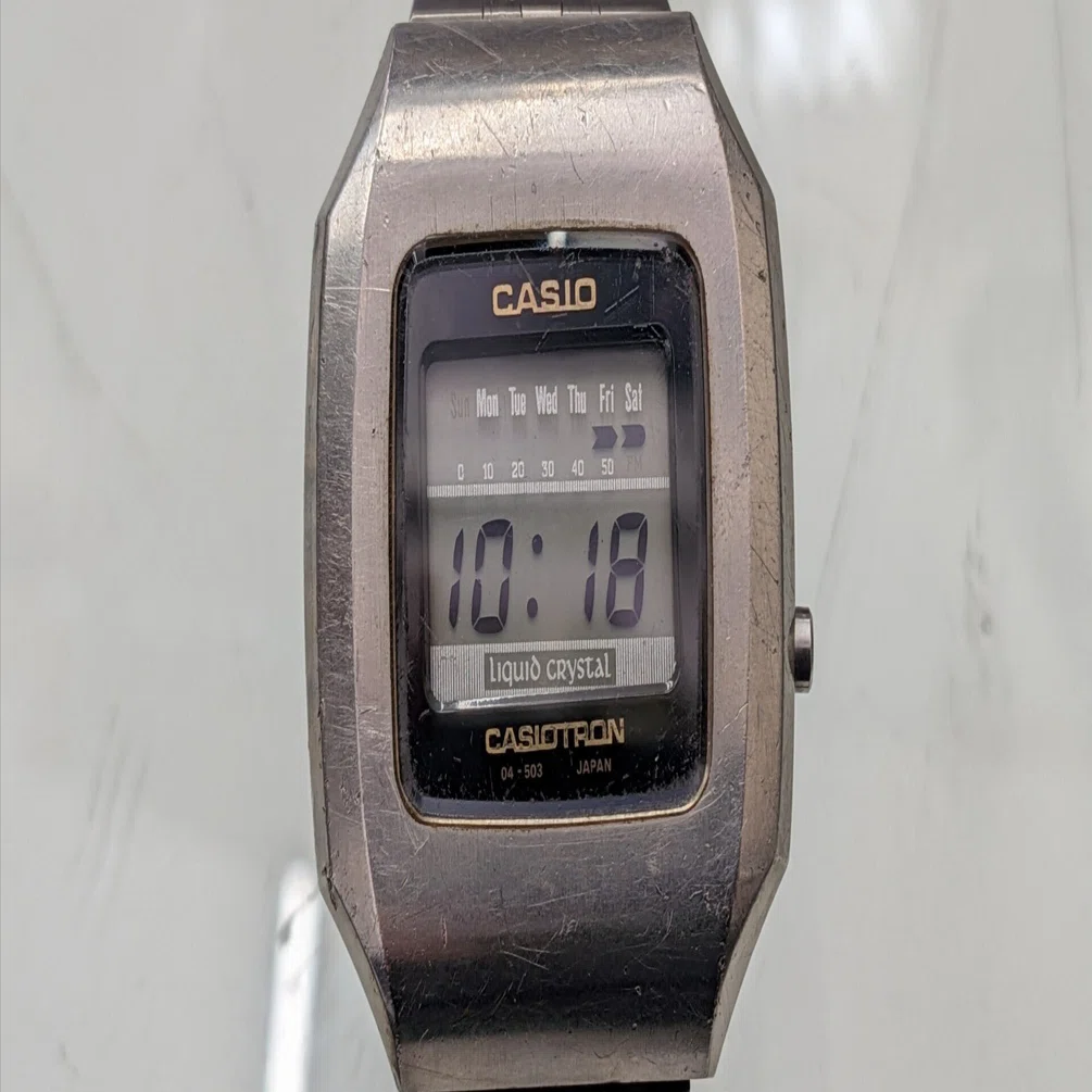 CASIO】カシオトロン04シリーズ 電池交換 ②｜富屋時計店