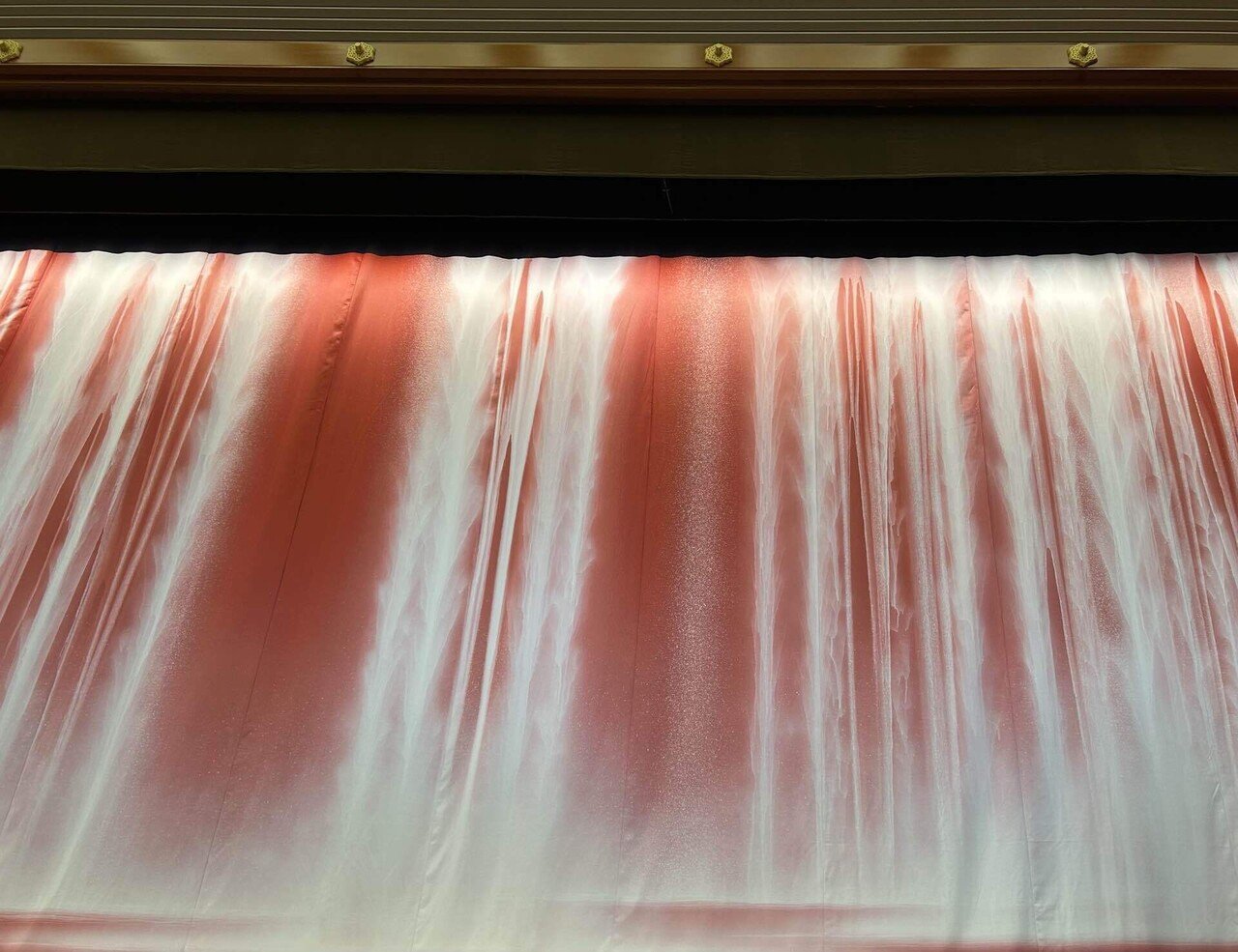 歌舞伎座で千住博のウォーターフォールを見る｜no_art_no_life