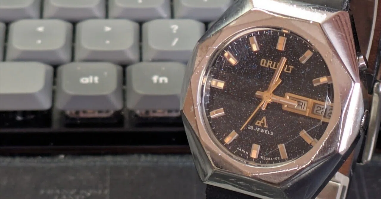 No.401 | Orient | H429-32840 | Why, oh why did we have to meet