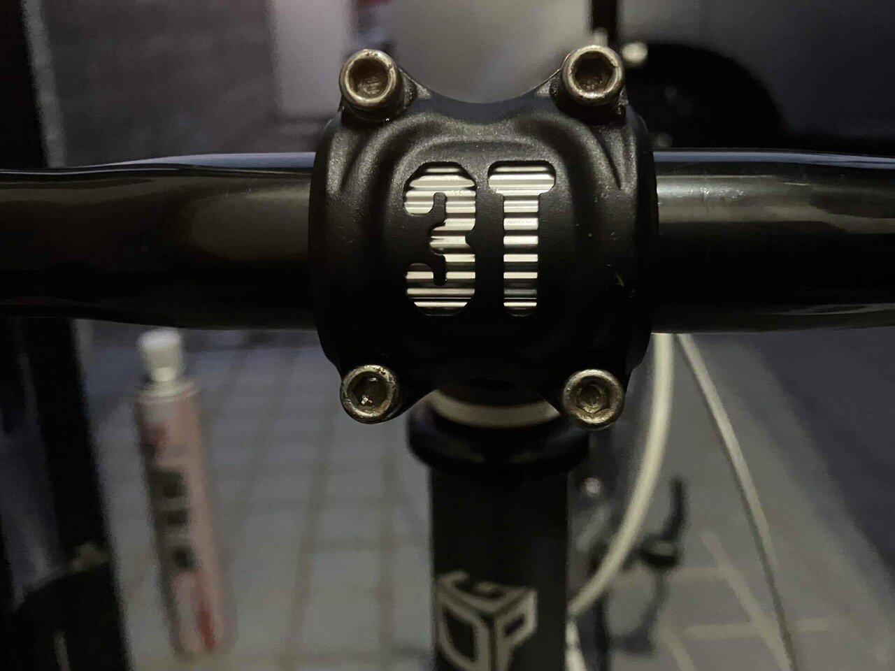 ドッペルギャンガー824 DUEにパーツをつける｜平鉄