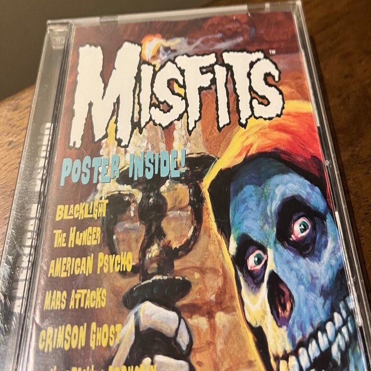 MISFITS ミスフィッツ　CD MISFITS (ミスフィッツ) - Famous Monsters (EU 限定リプロ再発 LP/ New)