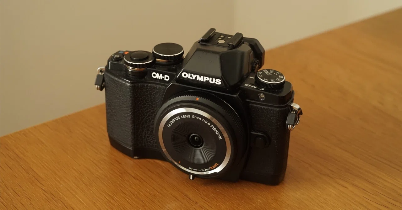 オリンパスフィッシュアイボディーキャップレンズ（9mm F8.0）と登山