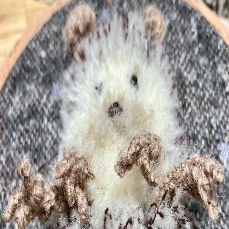 立体刺しゅう⑳ハリネズミ🦔｜kiki