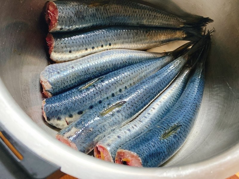 070 在宅生活 33日目 鯛のあら煮 鰯の骨まで柔らか梅煮 やまみー Note