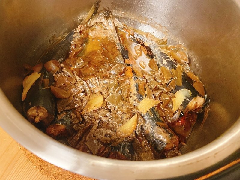 070 在宅生活 33日目 鯛のあら煮 鰯の骨まで柔らか梅煮 やまみー Note