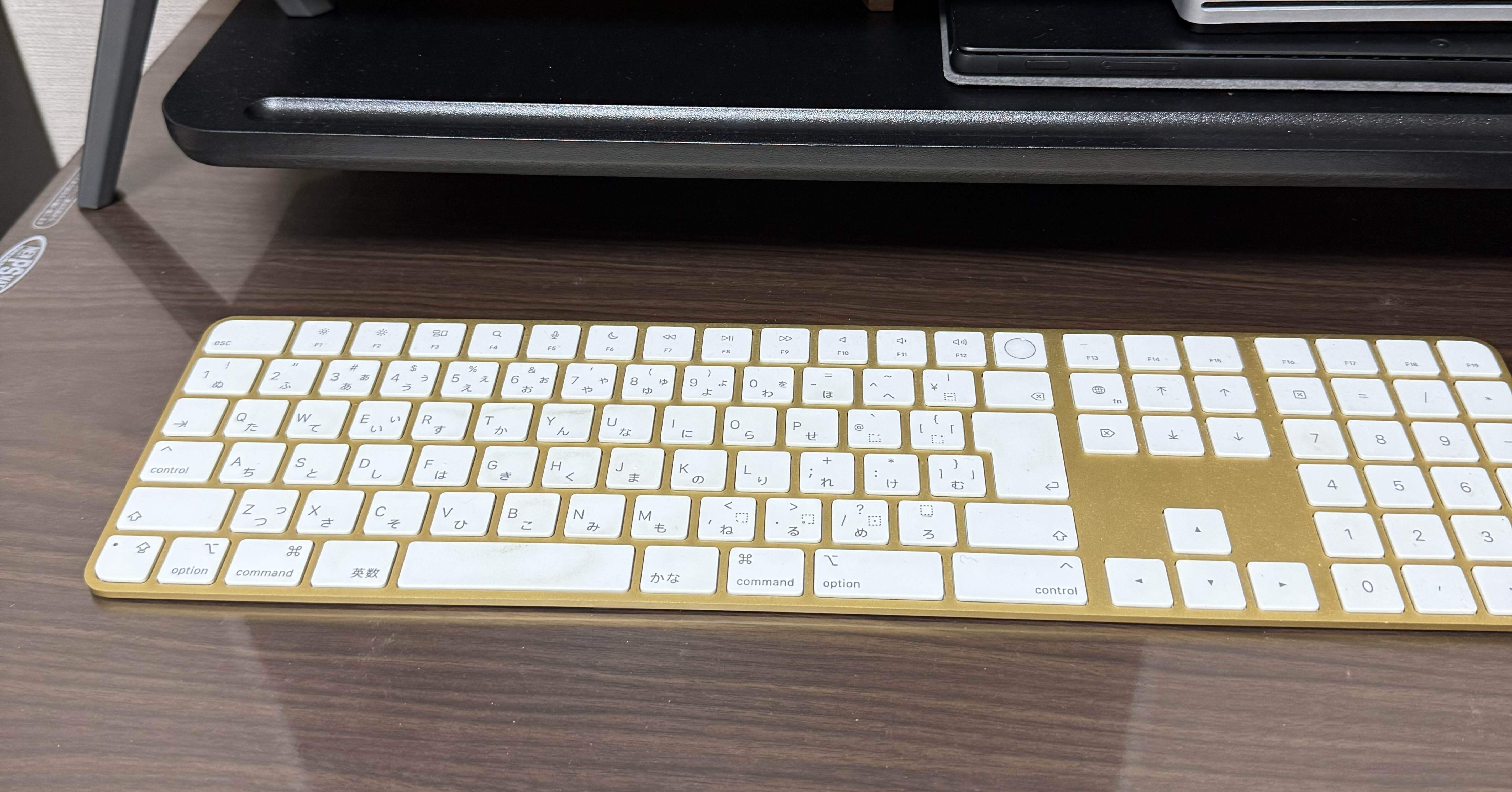 iMacのキーボードは手が疲れる｜かじゃ