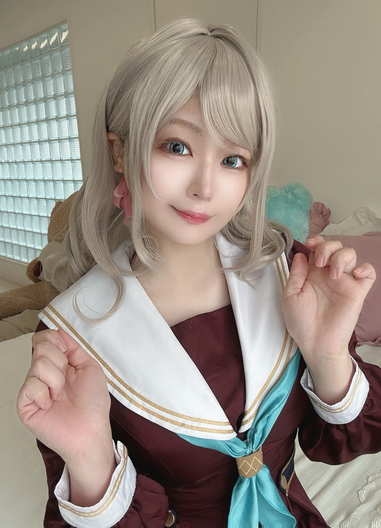 セラス・柳田・リリエンフェルトちゃんのコス7枚！｜クエ
