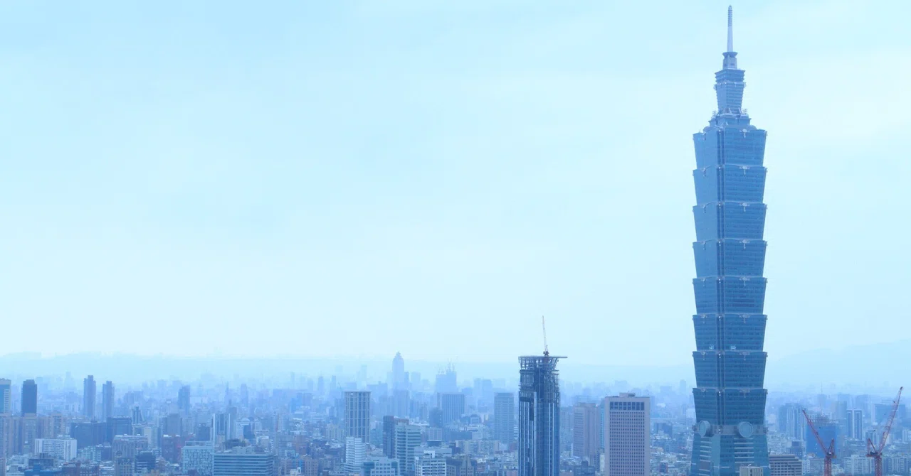 Long Note Notes on Traveling in Taiwan: The Long Road to Becoming a 'Chicken ...