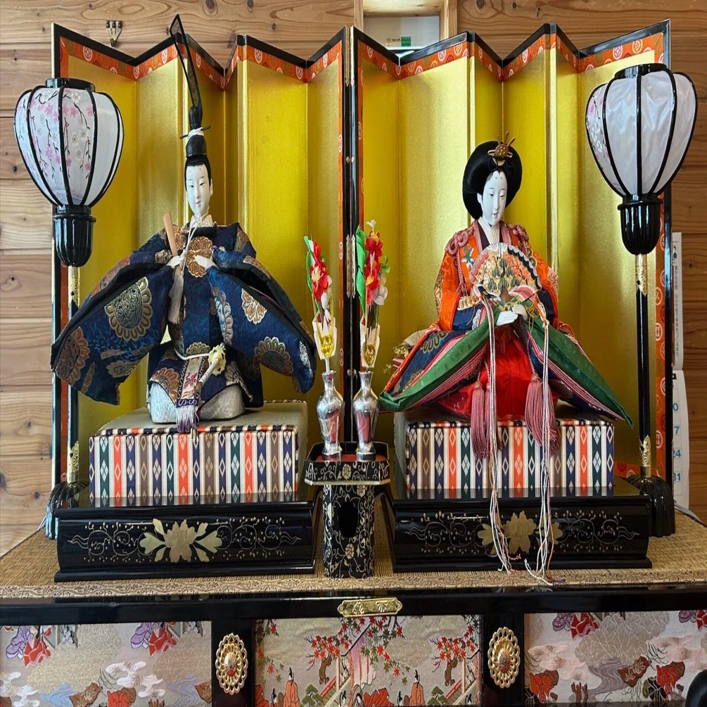 ひな人形を展示しました｜浦幌町立博物館