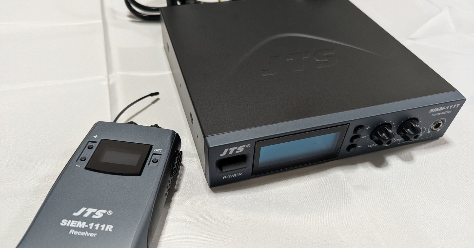 ワイヤレスイヤホンモニタJTS SIEM-111をVR用に買ってみたレビュー｜POKKY