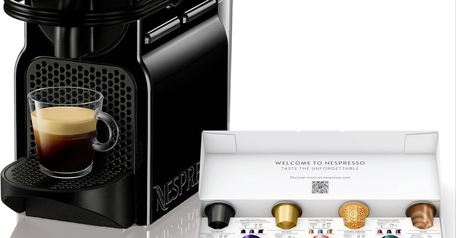 【値下げしました！‼️】nespresso エスプレッソマシン ネスプレッソ エッセンサ ミニ カプセル式コーヒーメーカー D30-WH-W