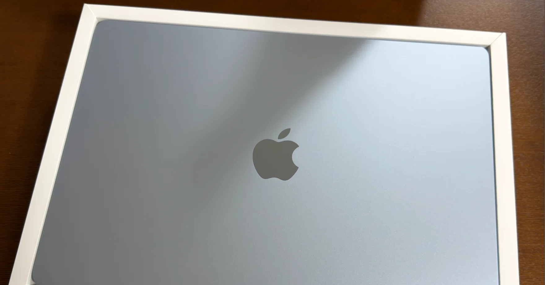 正直レビュー】MacBook Air M4 15インチが〇〇過ぎた？ 1ヶ月の使用感 