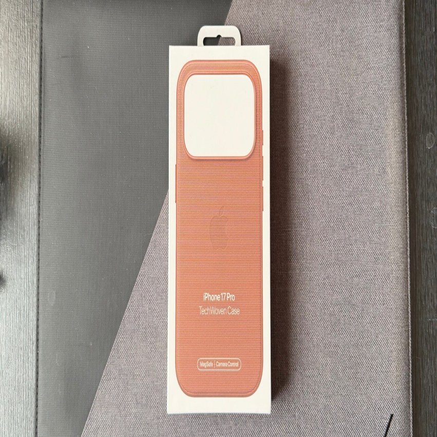 シエナのテックウーブンケースが届きました｜けこぜろ