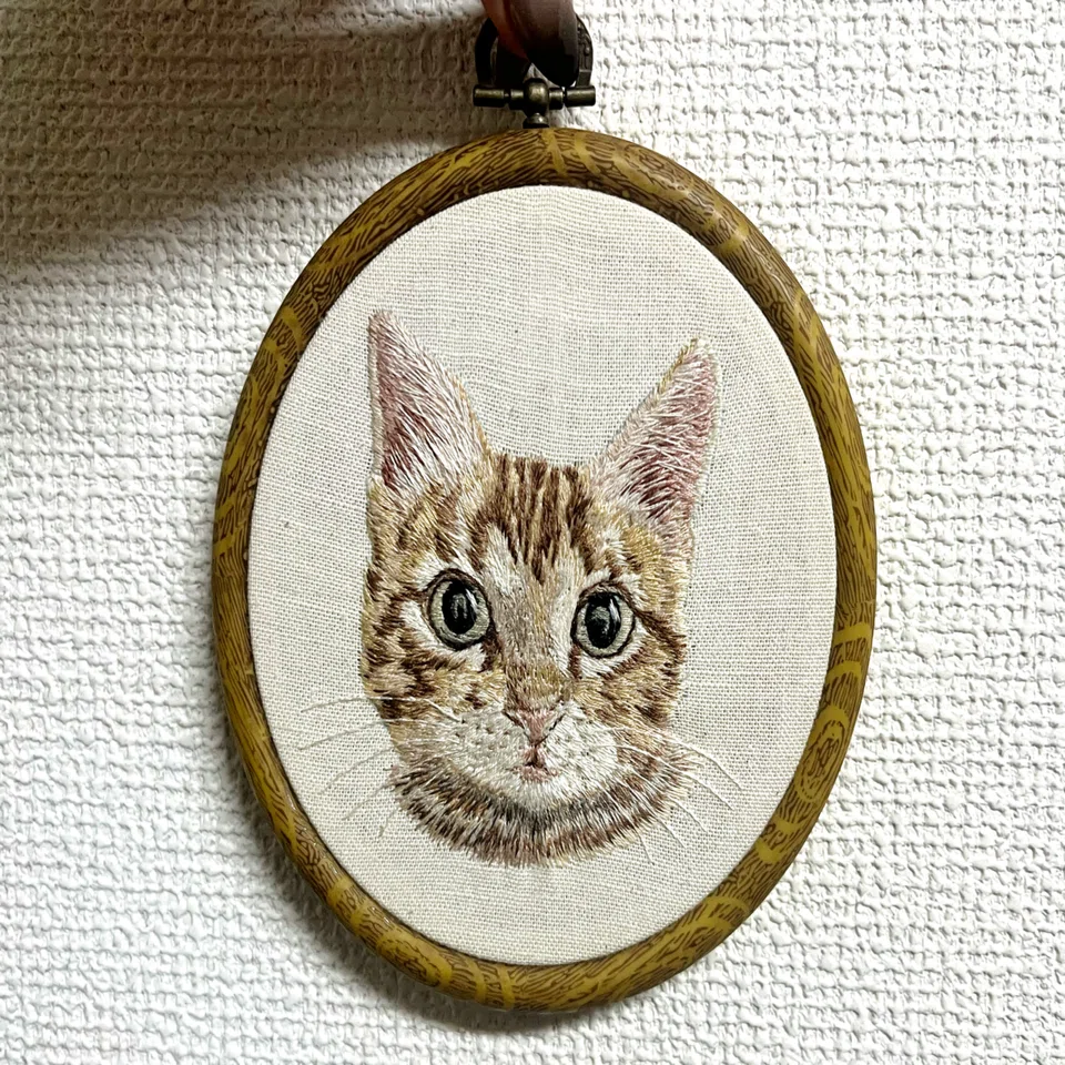 Introducing my 'first work' from when I just started embroidery