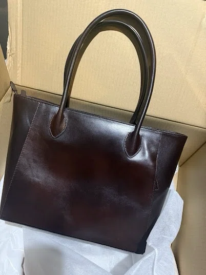 今、書きたい マザーハウス。新しいトートバックを、今、手に入れ