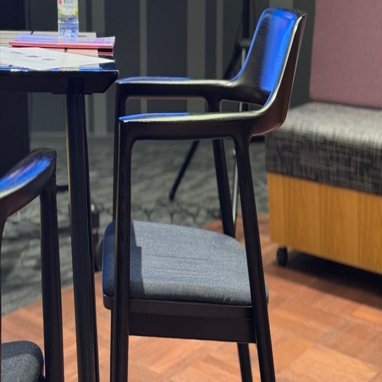 考え尽くされた座り心地のデザイン｜株式会社SASI 近藤清人