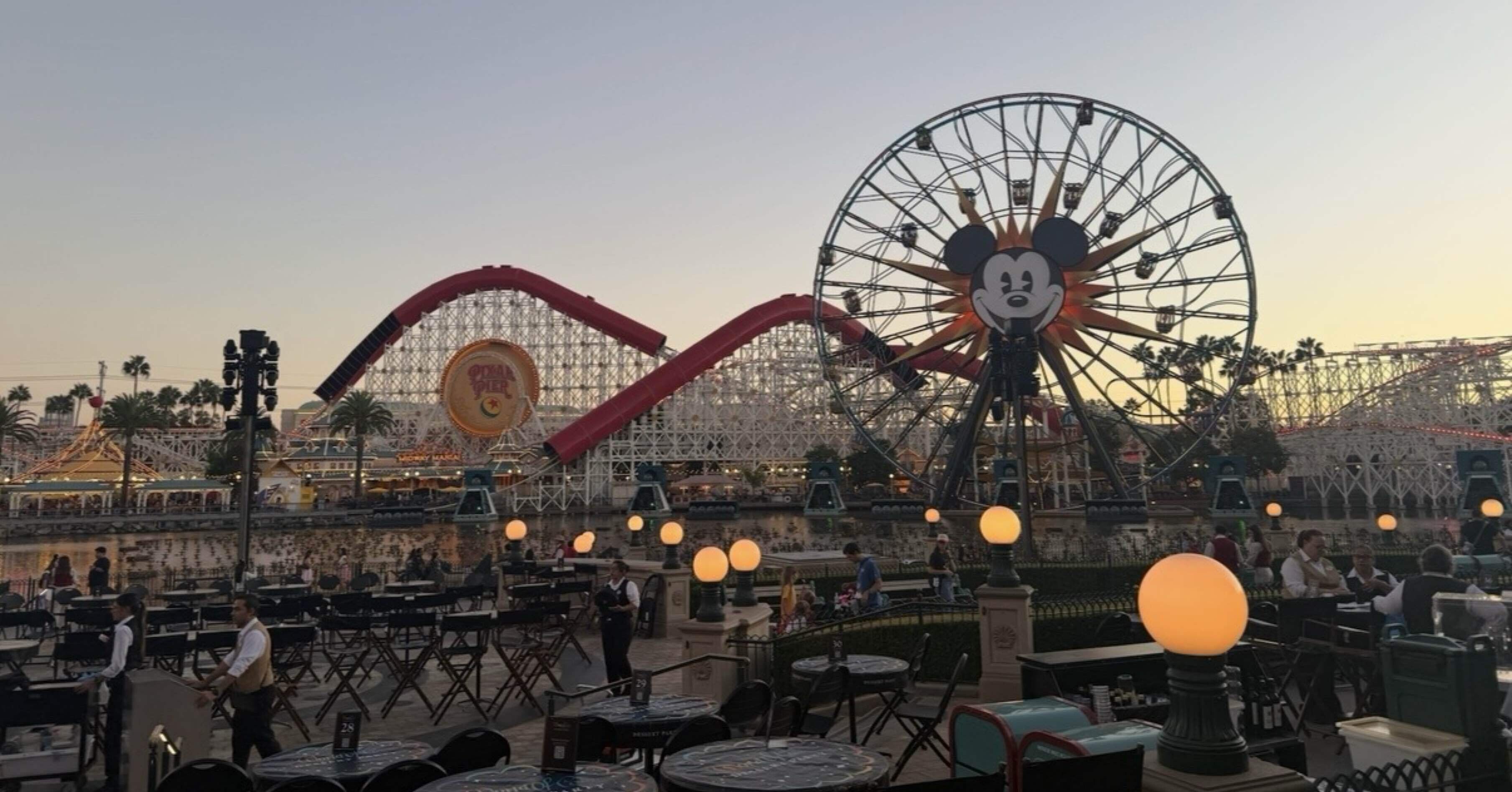 元CA直伝】LAX(ロサンゼルス空港)からカリフォルニアディズニーランド