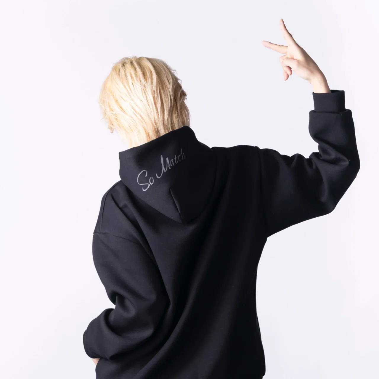 そうま So Match パーカー そうま、ついに始動したアパレルブランド『So Match』で届ける魅力と