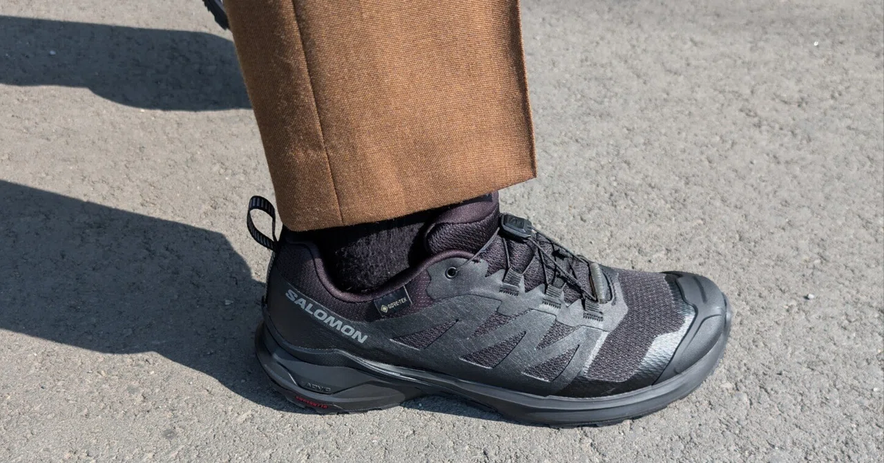 靴👟を買った話：X-ADVENTURE GORE-TEX/Salomon｜たぬ