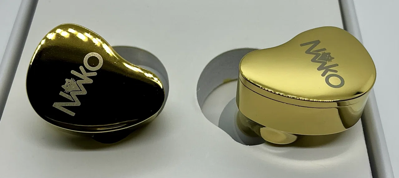 CVJ Neko] A performance of warmth and clarity. An earphone that