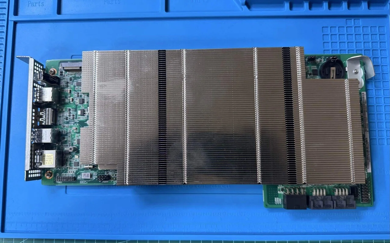 【良品】AMD BC-250 GDDR6 16GB 動作OK ベンチOK AMD BC-250 で遊ぶ① セットアップとBIOS書き換えと動作確認｜絢なぎ